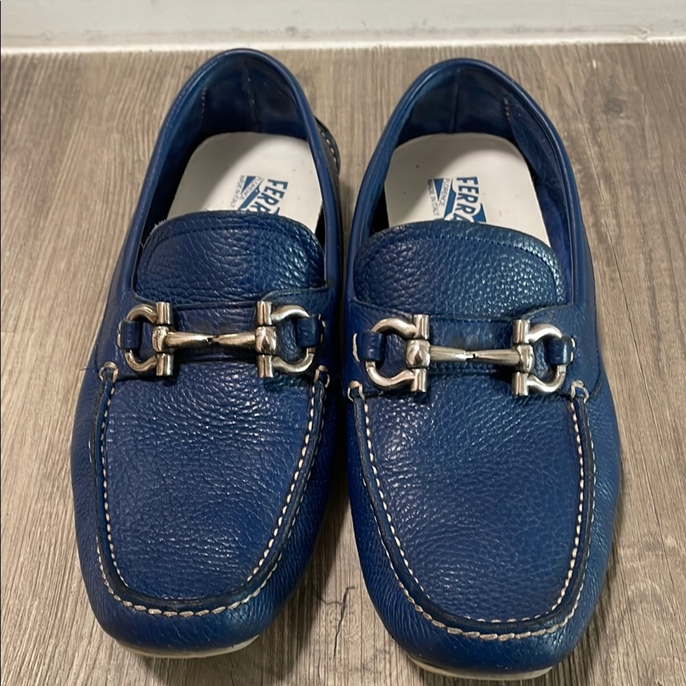 Salvatore Ferragamo Parigi Bit Driving Blue Leather Loafers with Silver Hardware